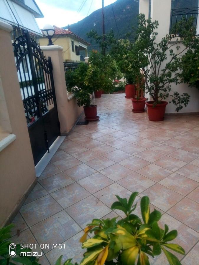 Delicatessen House Apartment Leonidio Exterior photo